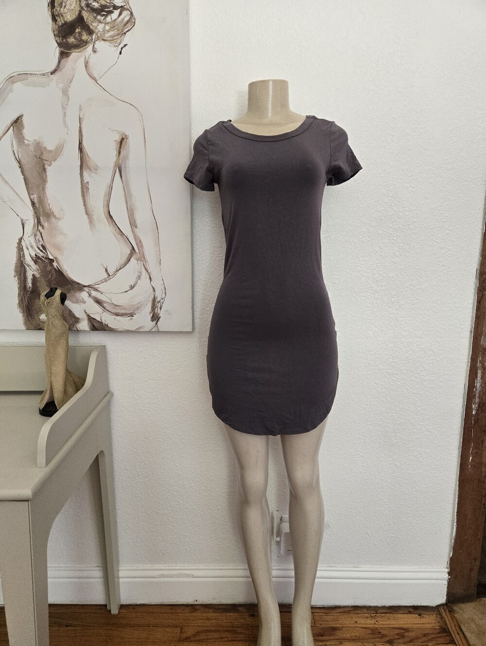 NWT Heart & Hips T-Shirt Dress Color Grey Small